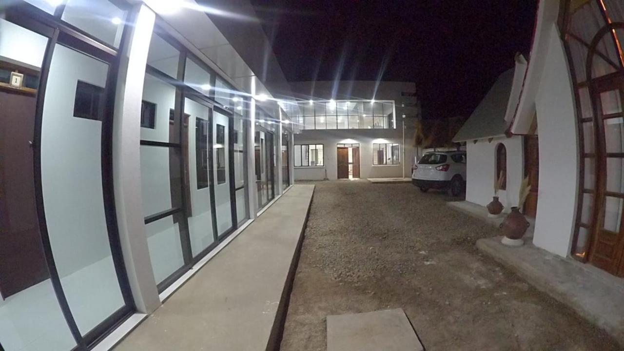 אויוני Hotel Nido Del Flamenco מראה חיצוני תמונה
